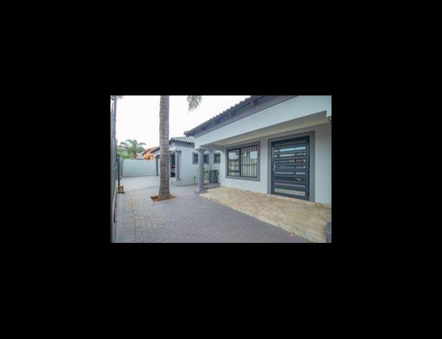 4 BEDROOM HOUSE FOR SALE IN CHANTELLE